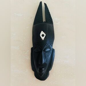 Vintage African Hand Carved Mask Wood Wall Hanging Decor 7" x 2" x 1"